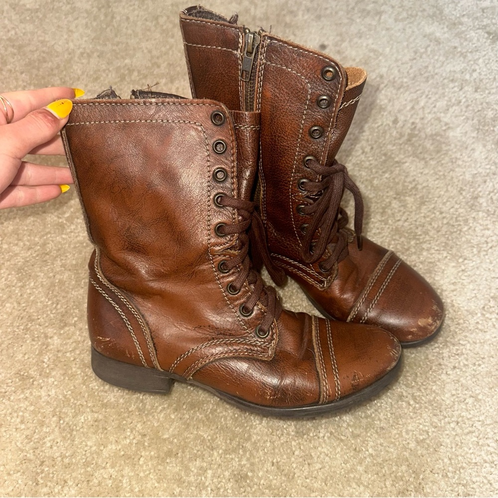 Steve Madden lace up troops combat boot